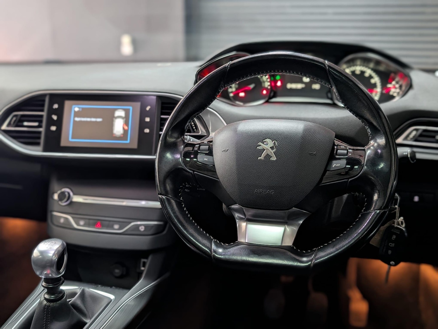 Used Peugeot 308 SW 2017 for sale - 76108605: Photo 19