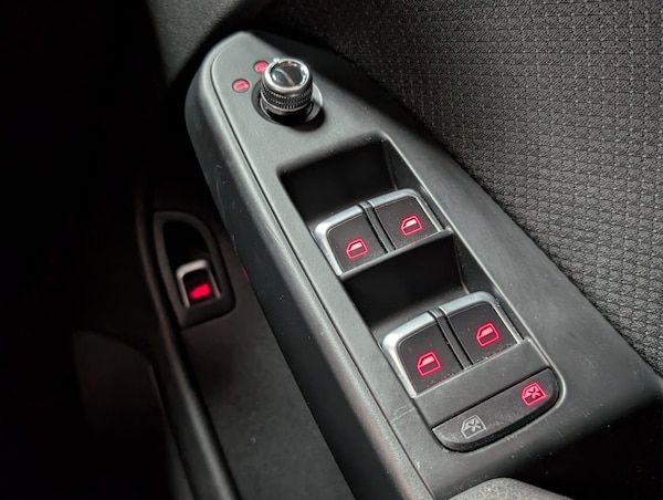 Used Audi A4 2014 for sale - 76238816: Photo 11