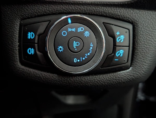 Used Ford B-MAX 2015 for sale - 76175619: Photo 15