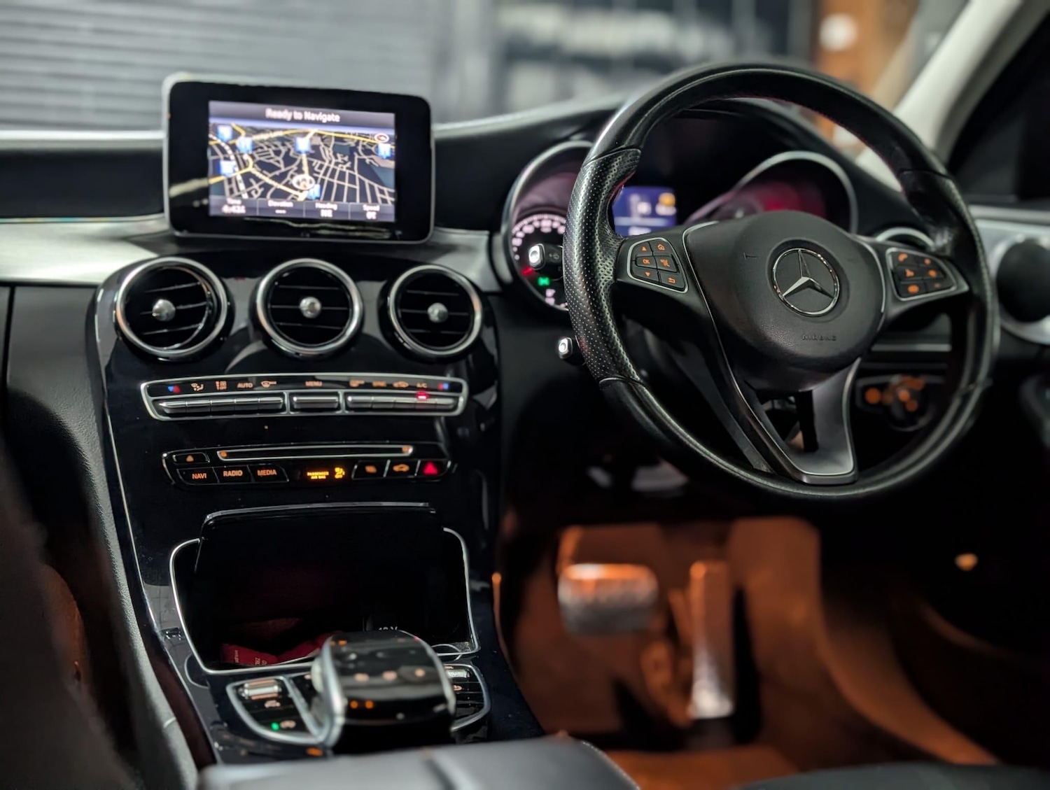 Used Mercedes-Benz C Class for sale - 77455043: Photo 7