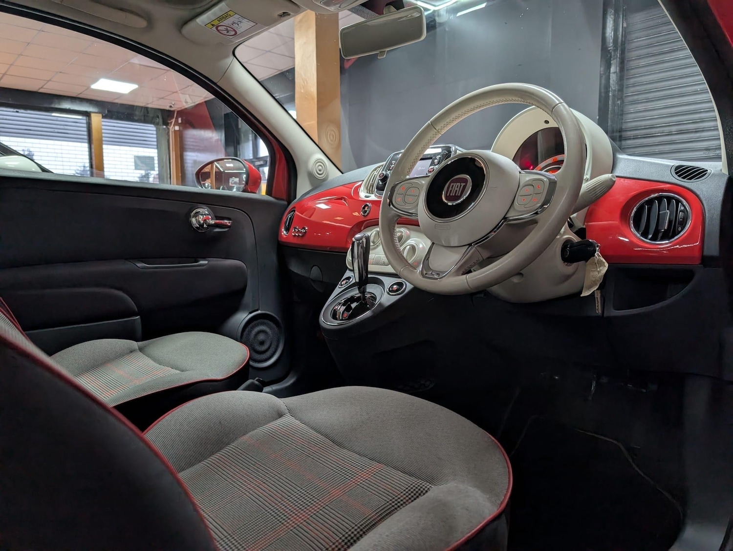 Used Fiat 500C 2016 for sale - 76167133: Photo 11