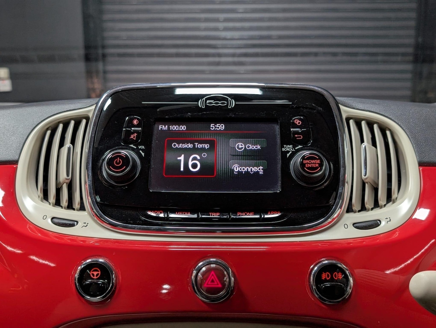 Used Fiat 500C 2016 for sale - 76167133: Photo 23