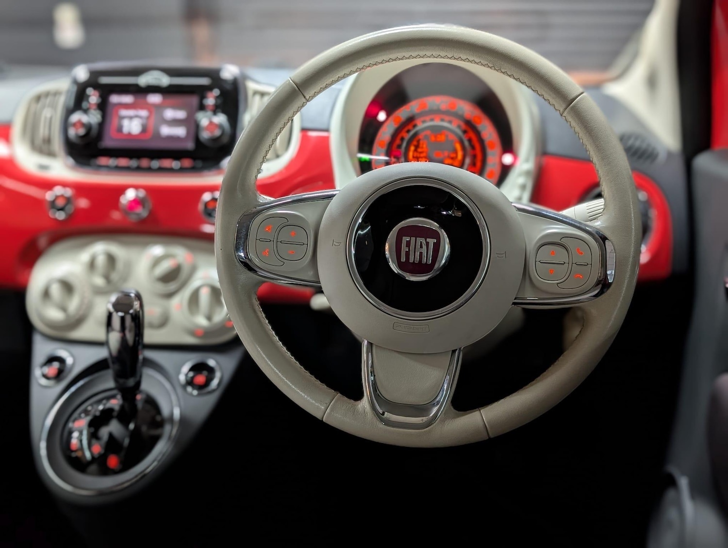 Used Fiat 500C 2016 for sale - 76167133: Photo 26