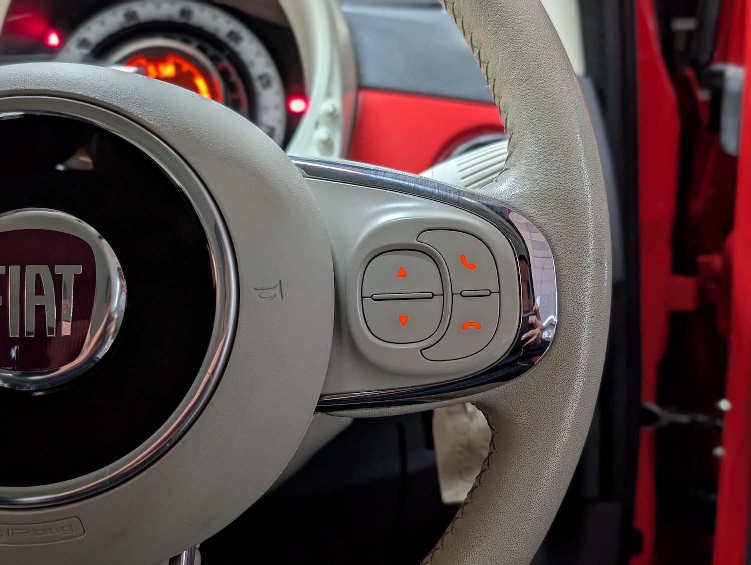 Used Fiat 500C 2016 for sale - 76167133: Photo 34