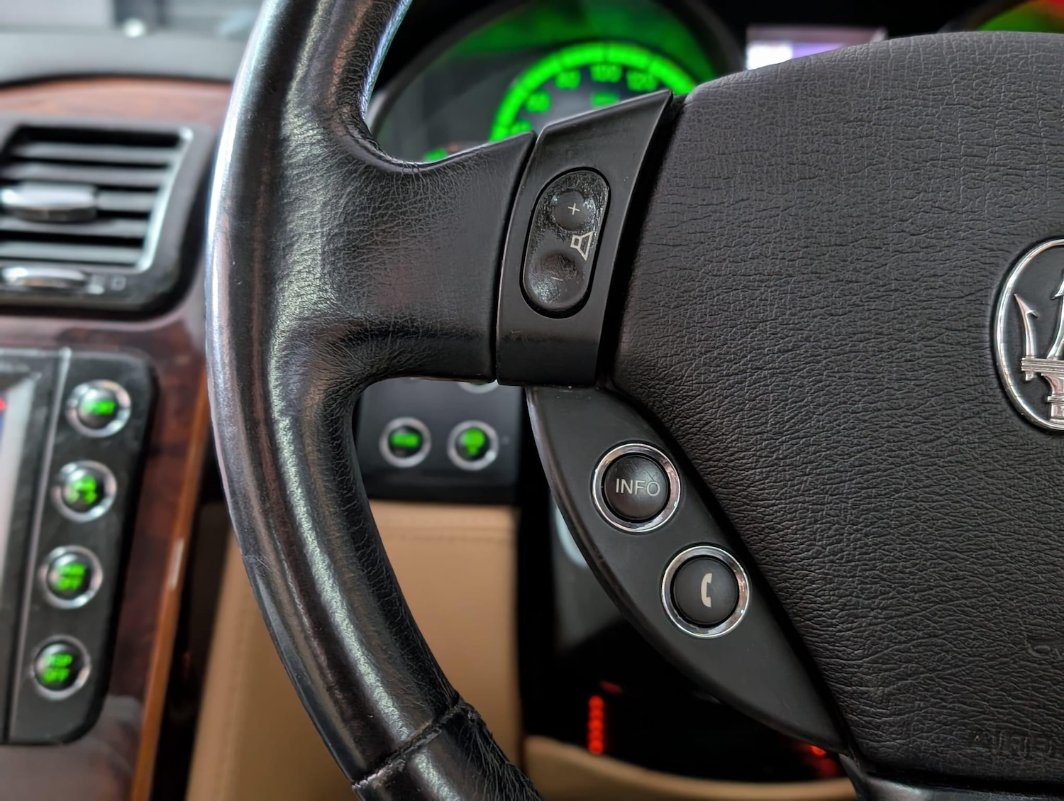 Used Maserati Quattroporte 2009 for sale - 77704618: Photo 21