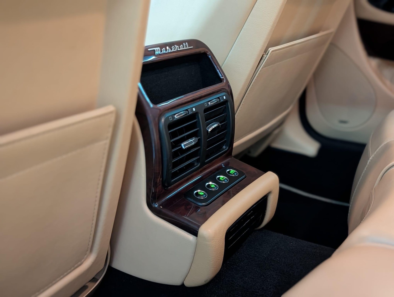 Used Maserati Quattroporte 2009 for sale - 77704618: Photo 29