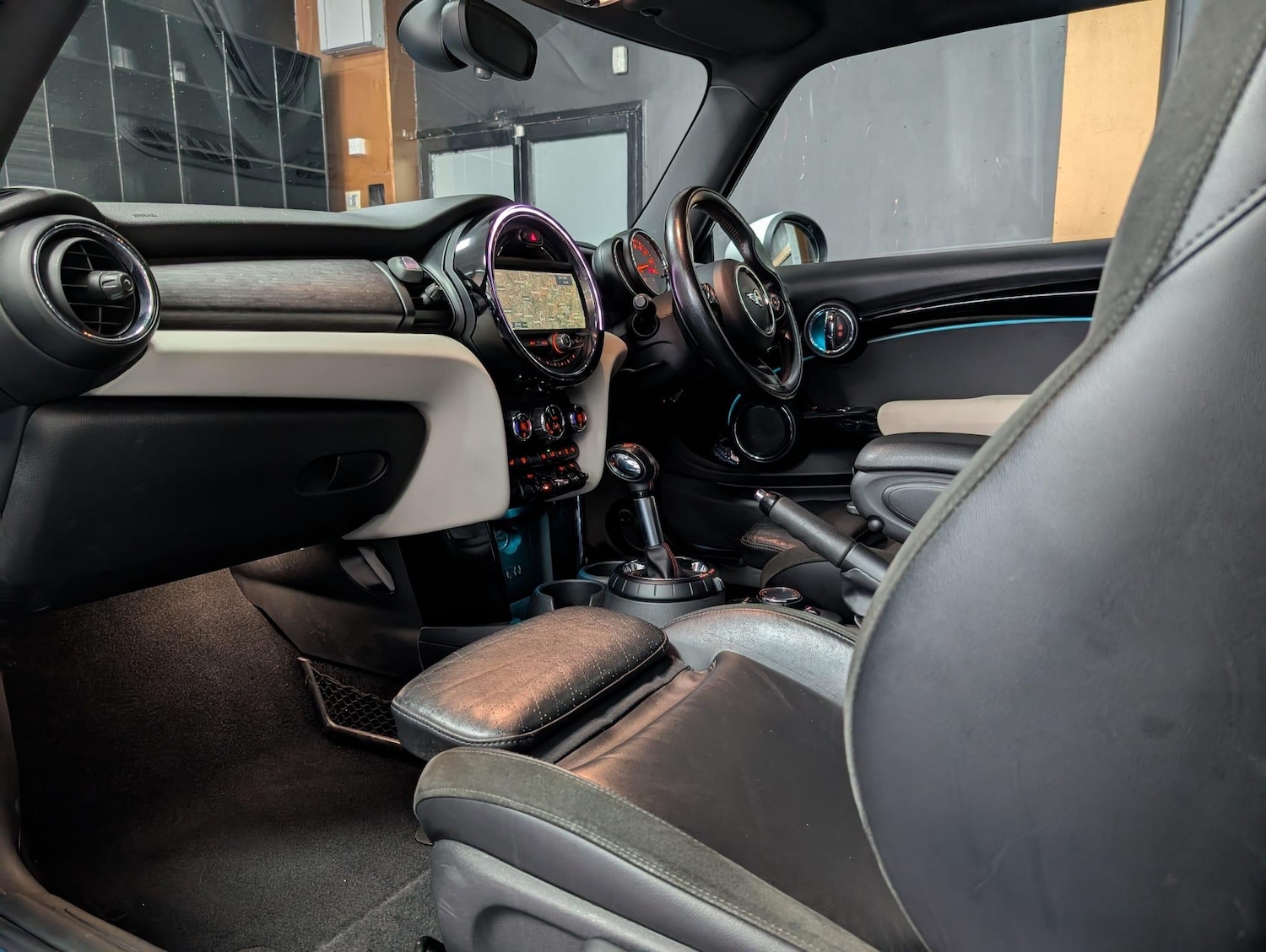 Used MINI Hatch 2015 for sale - 76283376: Photo 10