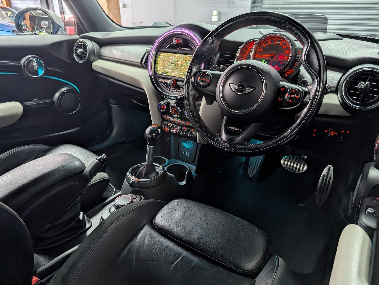 Used MINI Hatch 2015 for sale - 76283376: Photo 12