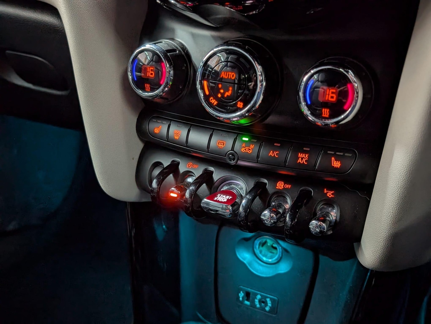 Used MINI Hatch 2015 for sale - 76283376: Photo 21