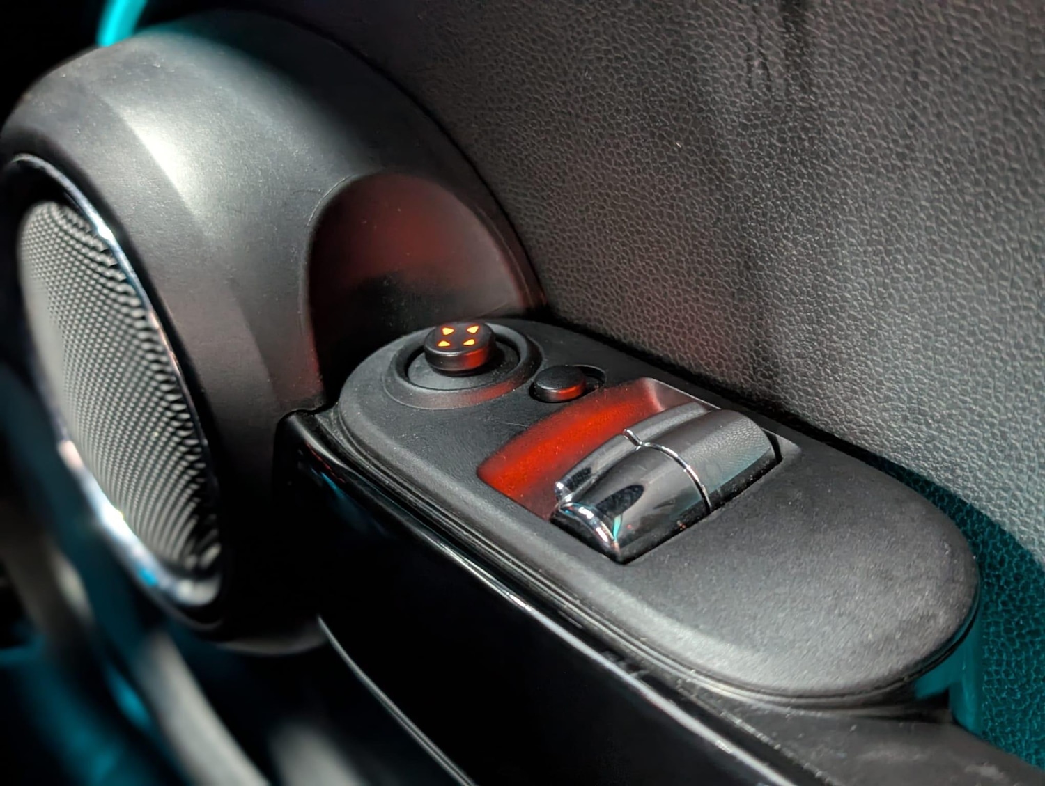 Used MINI Hatch 2015 for sale - 76283376: Photo 24