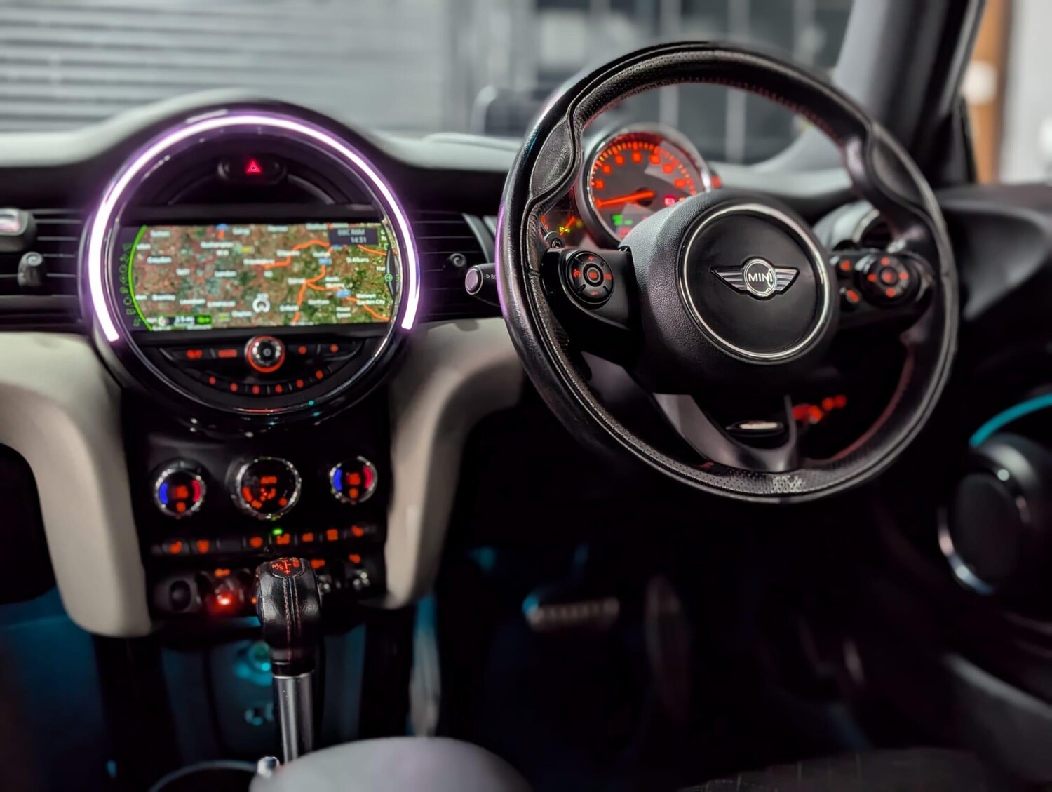 Used MINI Hatch 2015 for sale - 76283376: Photo 49