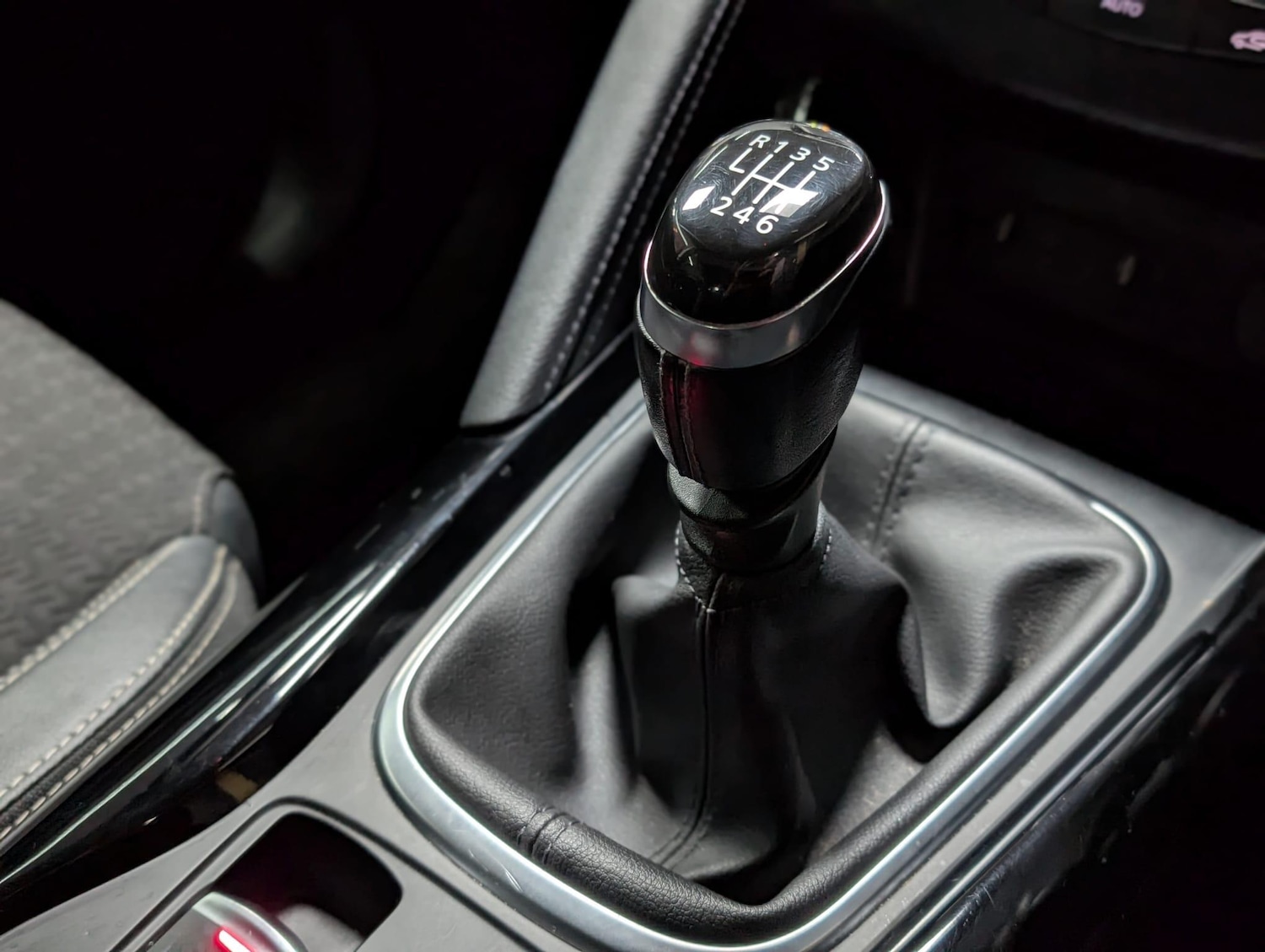 Used Renault Kadjar 2018 for sale - 77305708: Photo 6