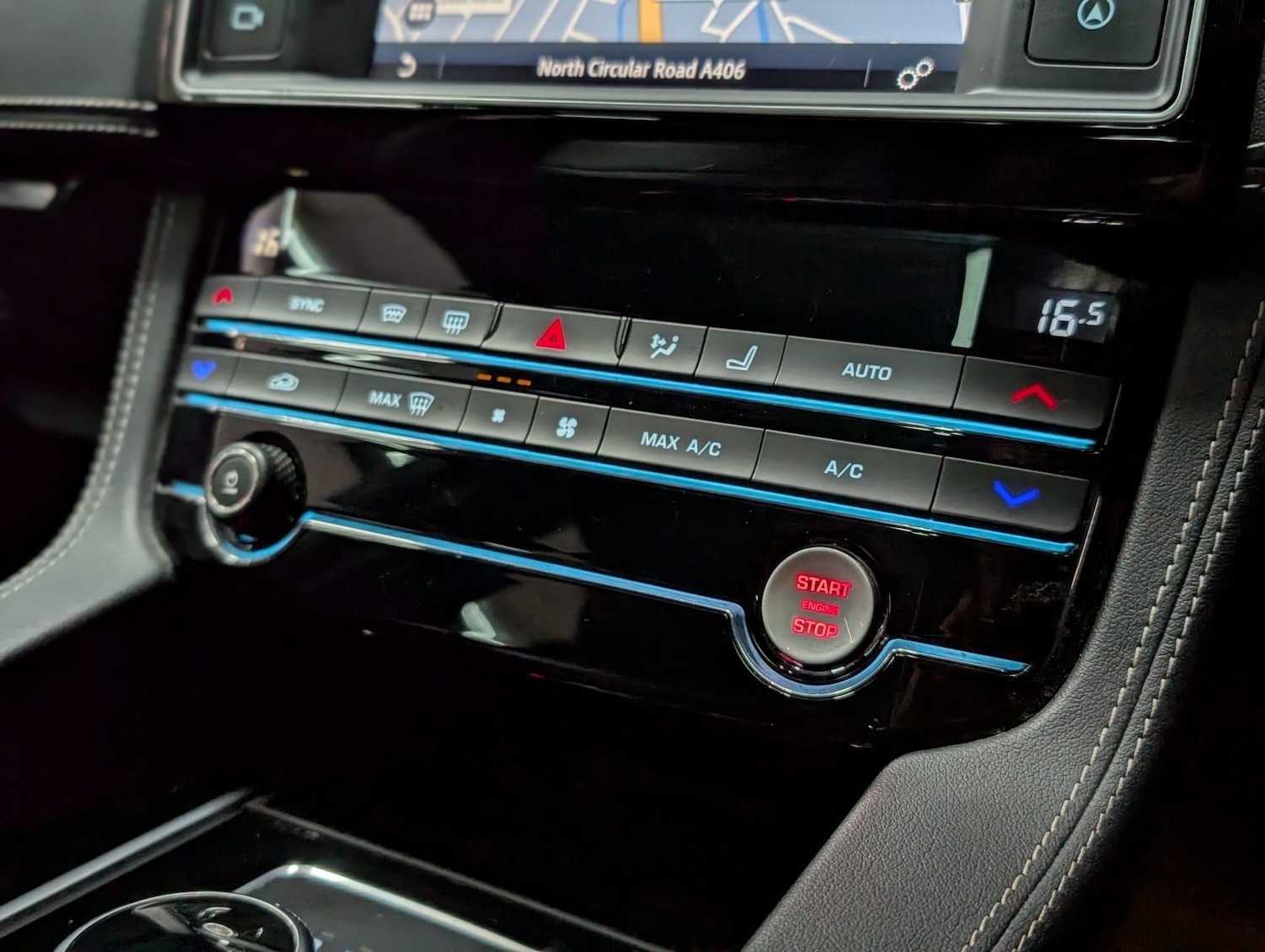 Used Jaguar F-Pace 2016 for sale - 76349628: Photo 49