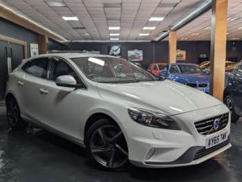 2015 (65) - D4 [190] R DESIGN Nav 5dr