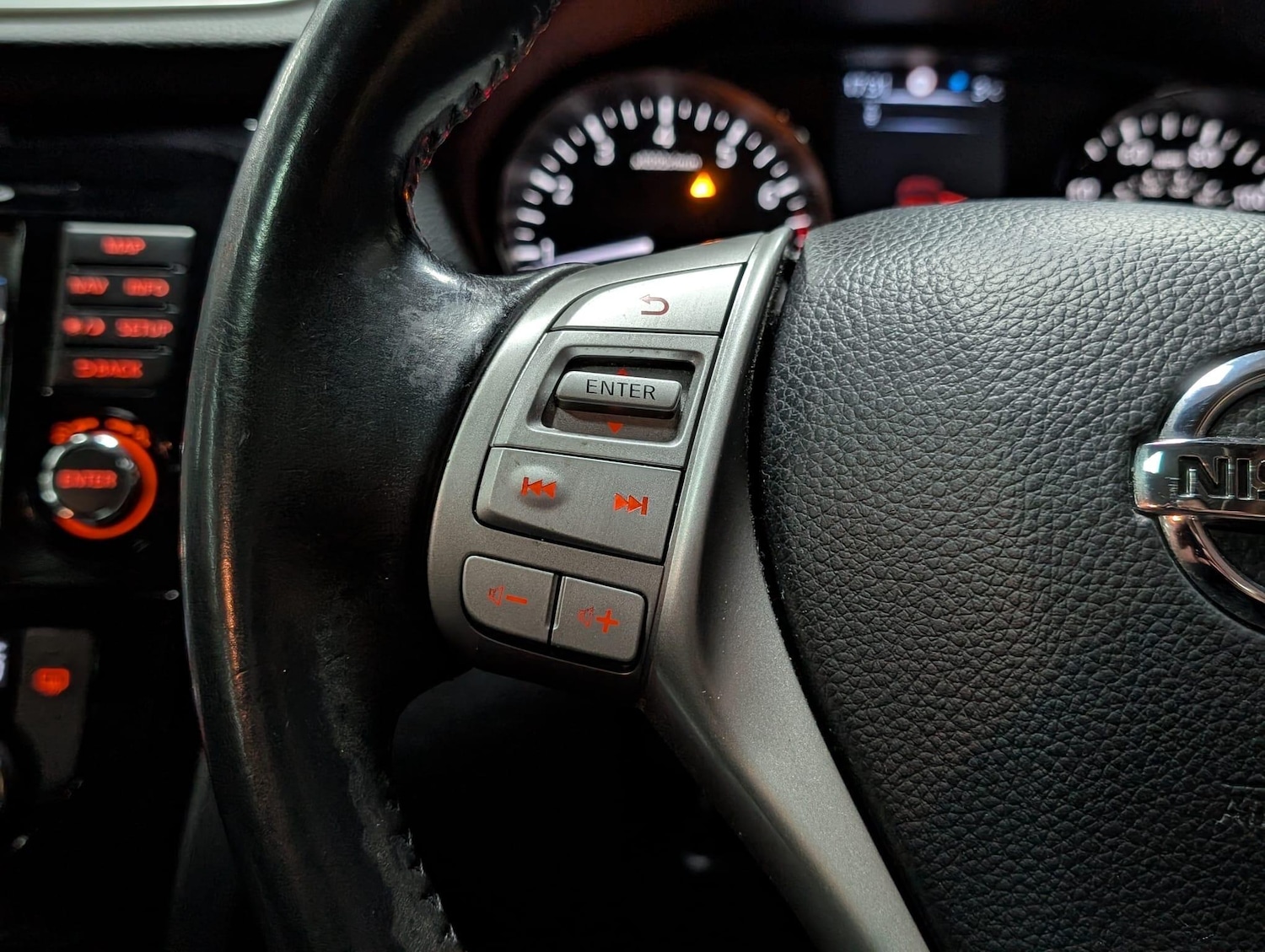 Used Nissan Qashqai 2015 for sale - 77090887: Photo 13