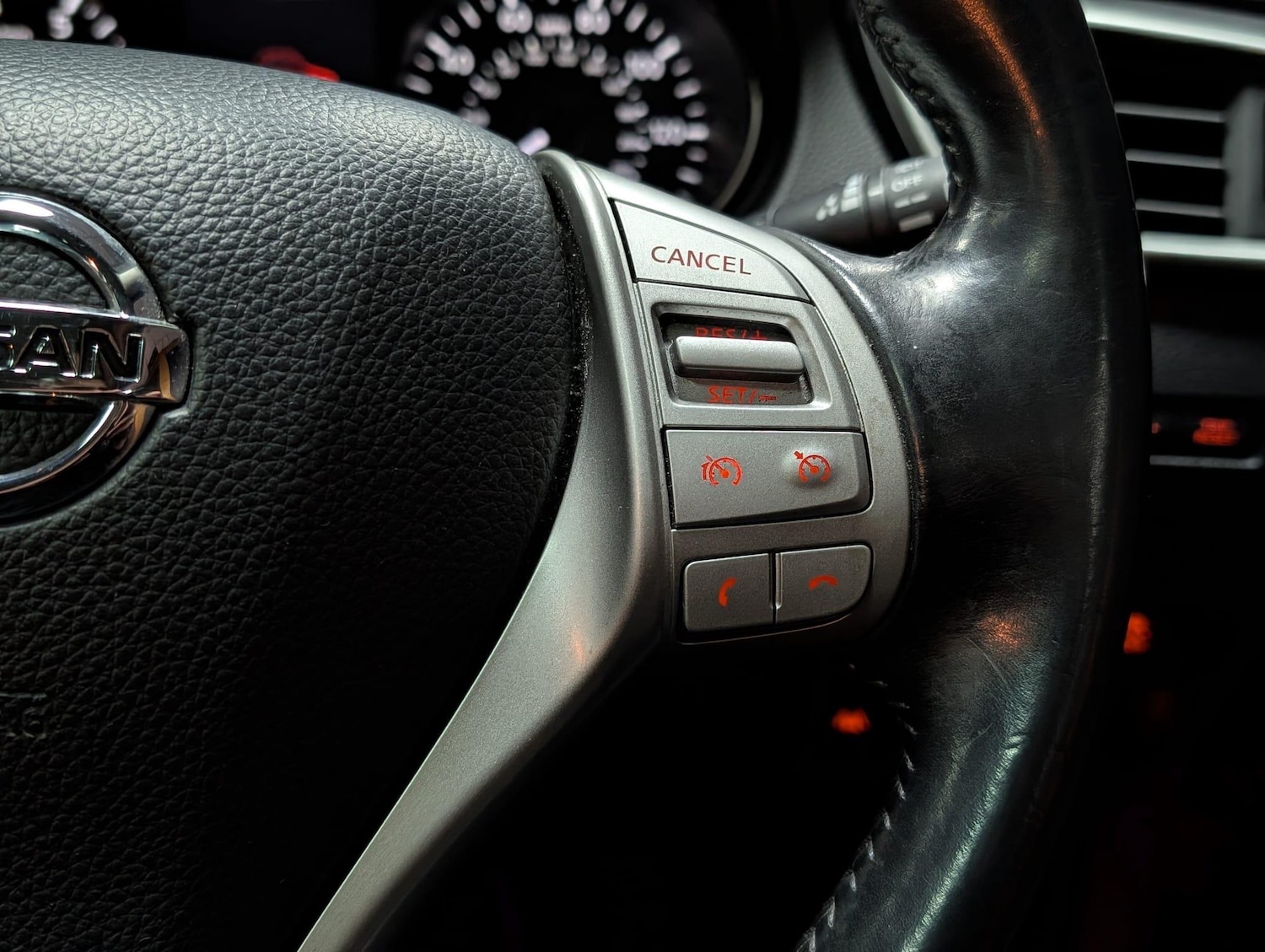 Used Nissan Qashqai 2015 for sale - 77090887: Photo 15