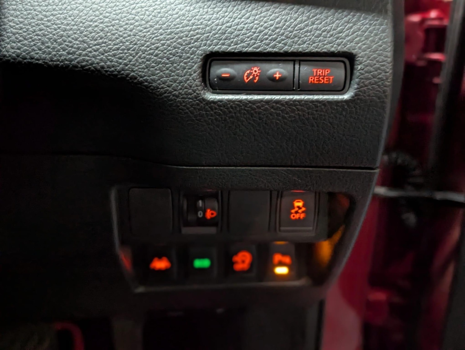 Used Nissan Qashqai 2015 for sale - 77090887: Photo 17