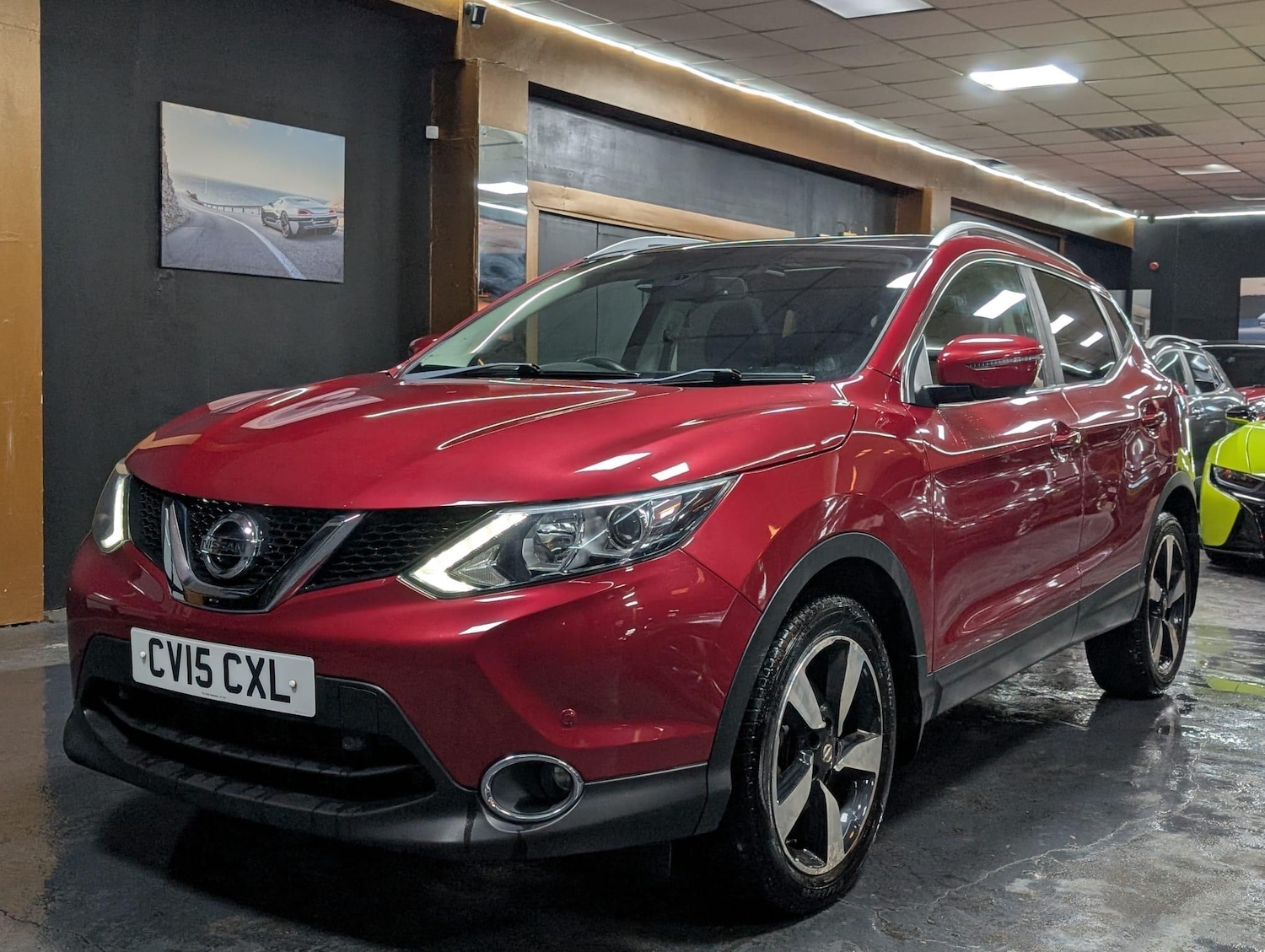 Used Nissan Qashqai 2015 for sale - 77090887: Photo 2