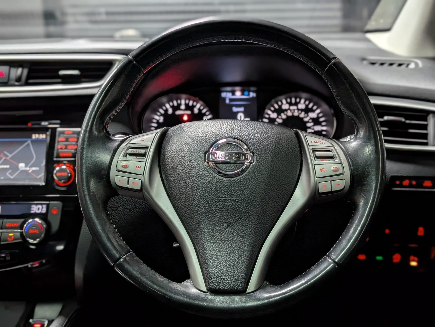 Used Nissan Qashqai 2015 for sale - 77090887: Photo 23