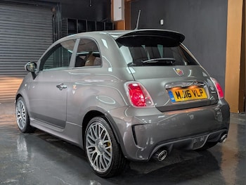 Used Abarth 595 2016 for sale - 75646412: Photo