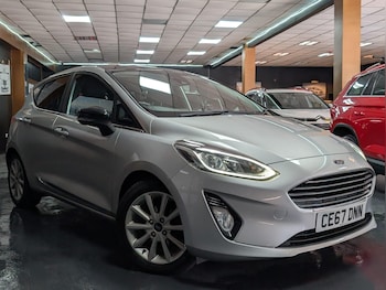 Used Ford Fiesta 2017 for sale - 75747089: Photo