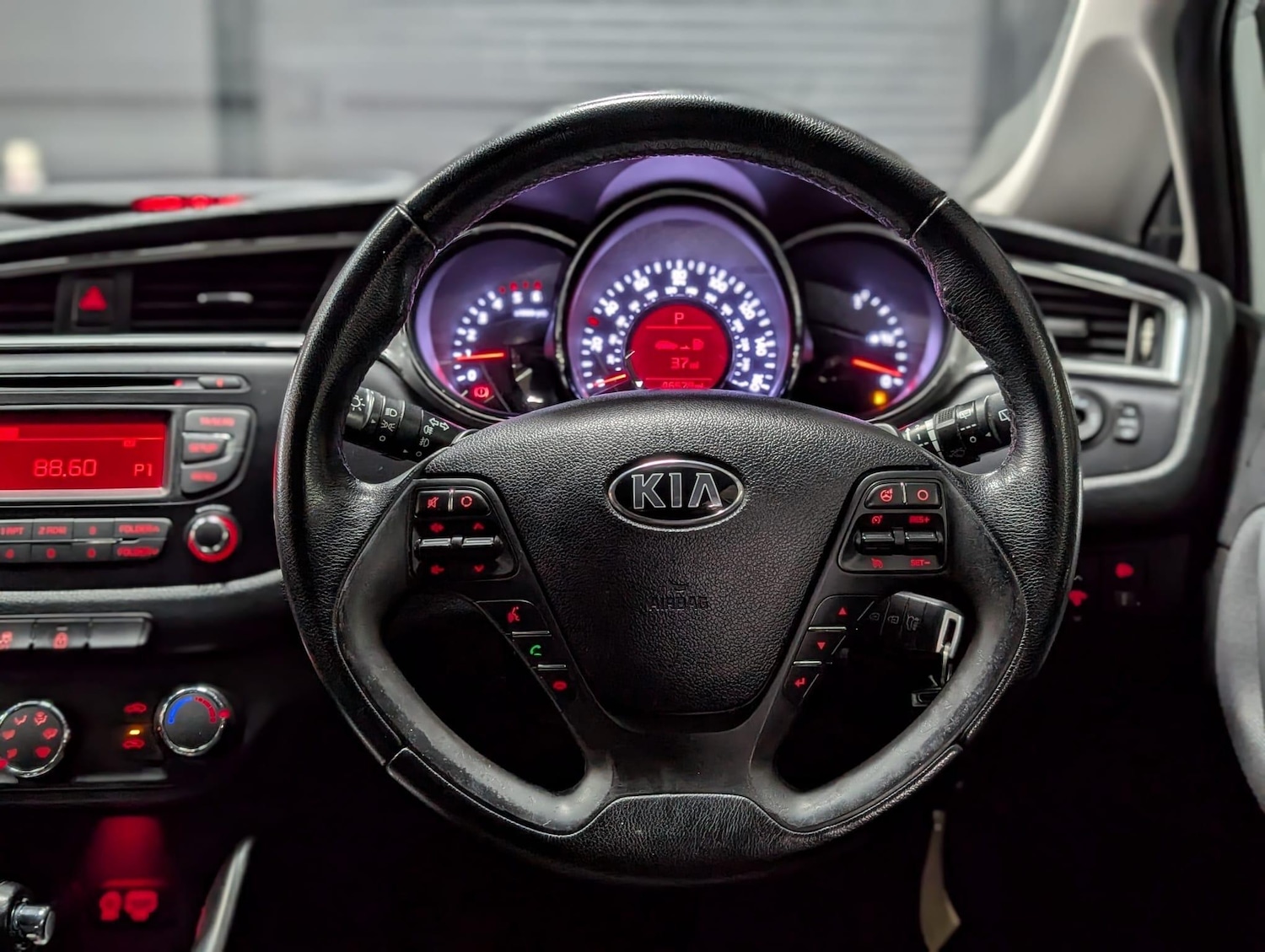 Used Kia Ceed 2015 for sale - 76306434: Photo 22