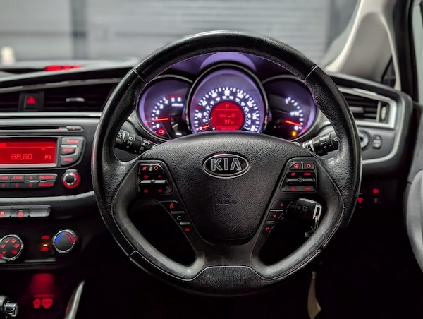 Used Kia Ceed 2015 for sale - 76306434: Photo 22