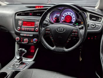 Used Kia Ceed 2015 for sale - 76306434: Photo 3