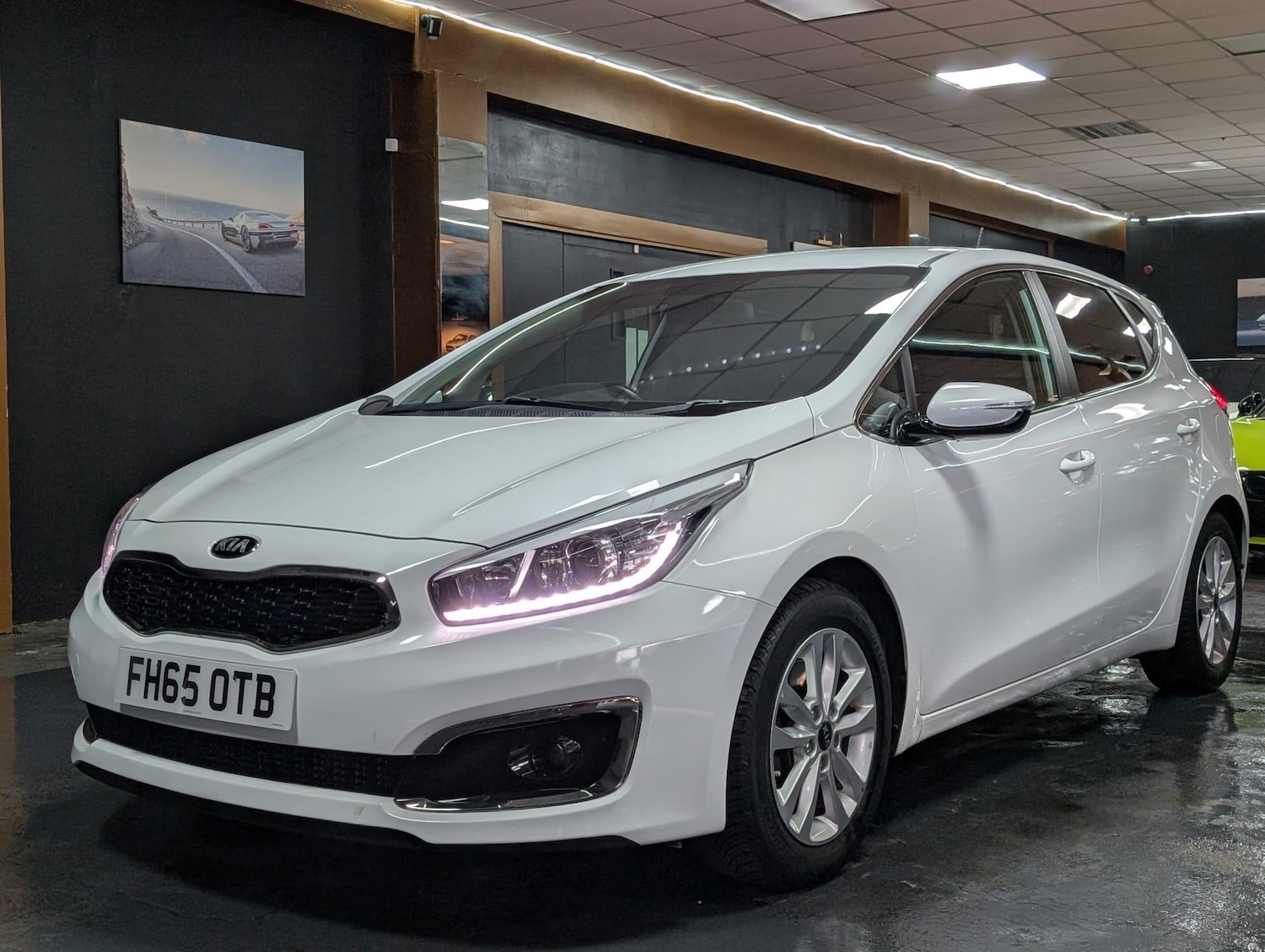 Used Kia Ceed 2015 for sale - 76306434: Photo 4