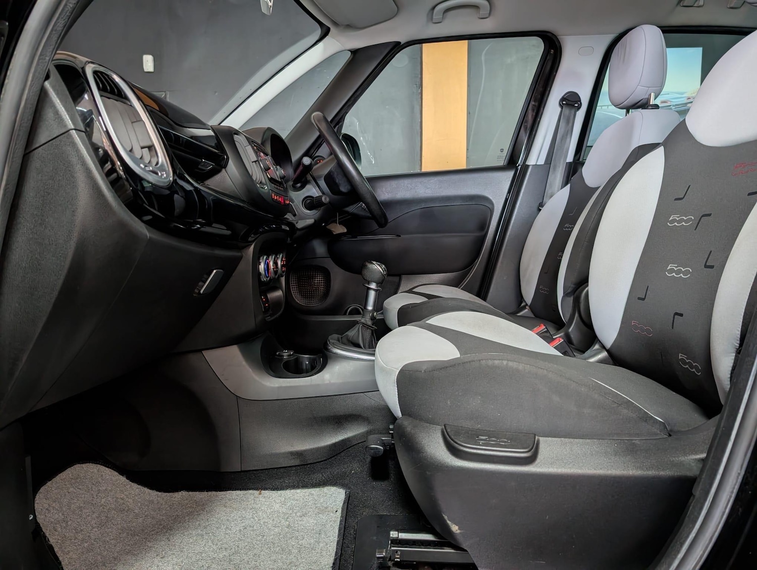 Used Fiat 500L 2013 for sale - 77574274: Photo 33