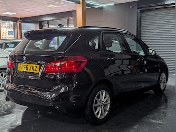 Used BMW 2 Series 2016 for sale - 76658775: Photo