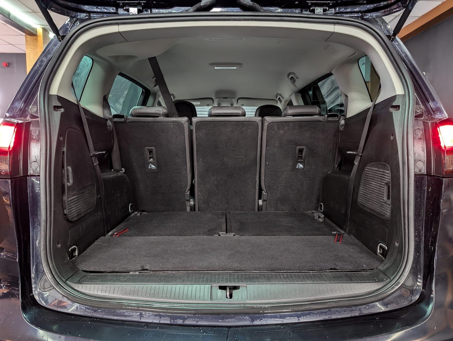 Used Vauxhall Zafira 2017 for sale - 77304905: Photo 22