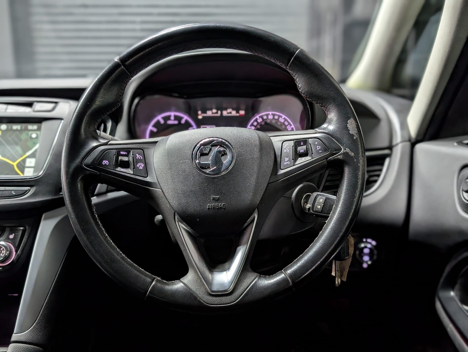 Used Vauxhall Zafira 2017 for sale - 77304905: Photo 23