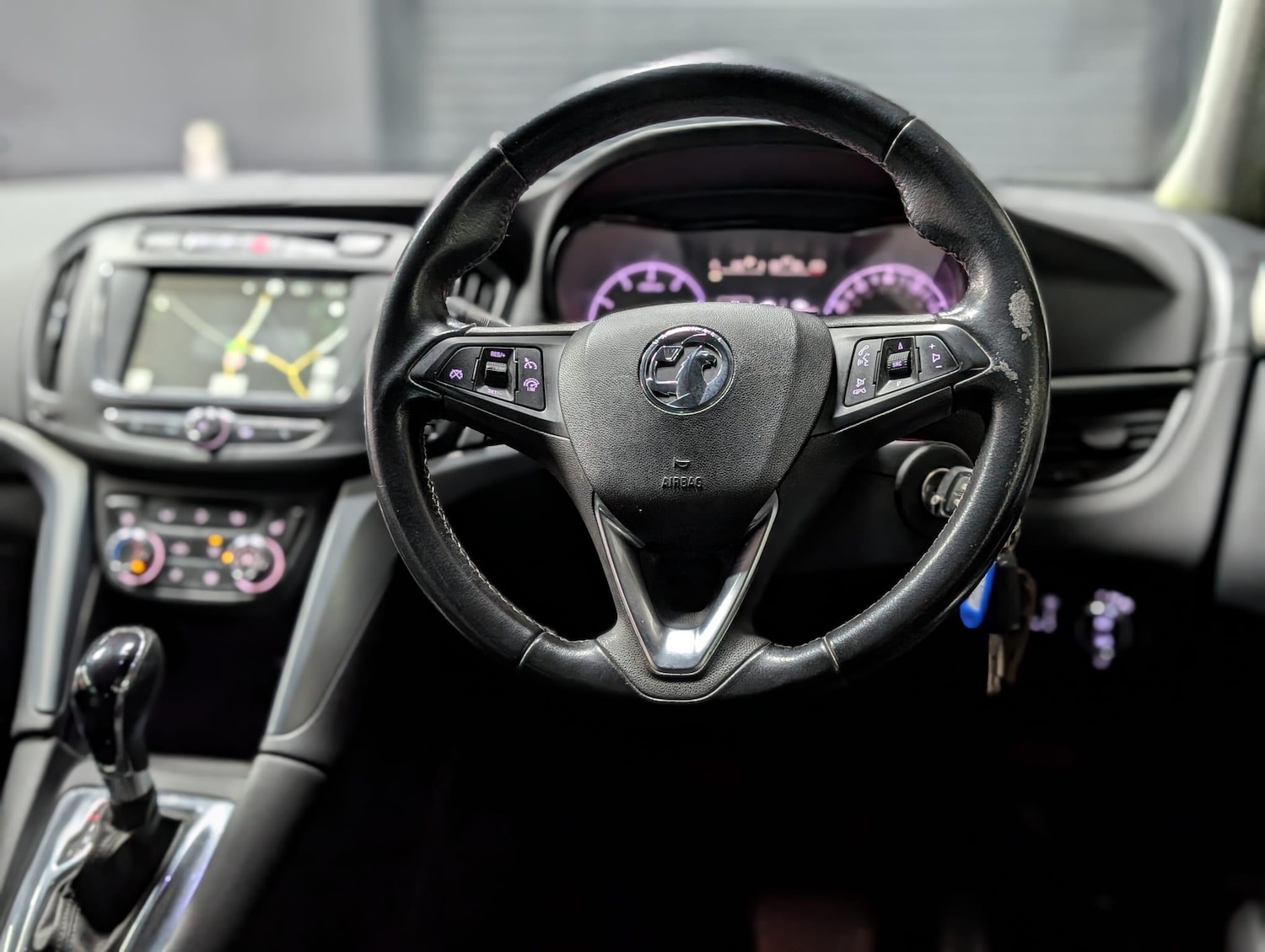 Used Vauxhall Zafira 2017 for sale - 77304905: Photo 24