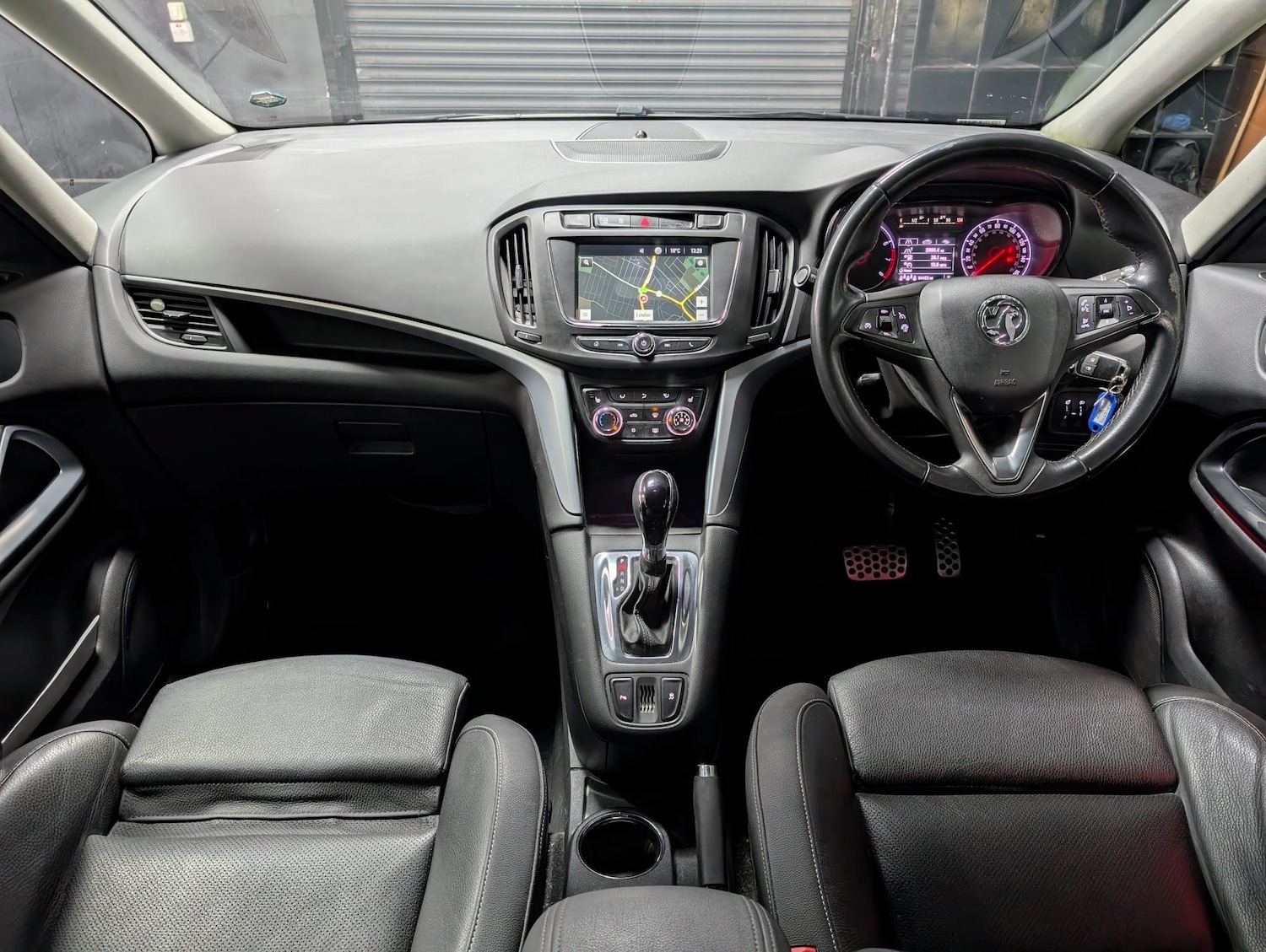 Used Vauxhall Zafira 2017 for sale - 77304905: Photo 8