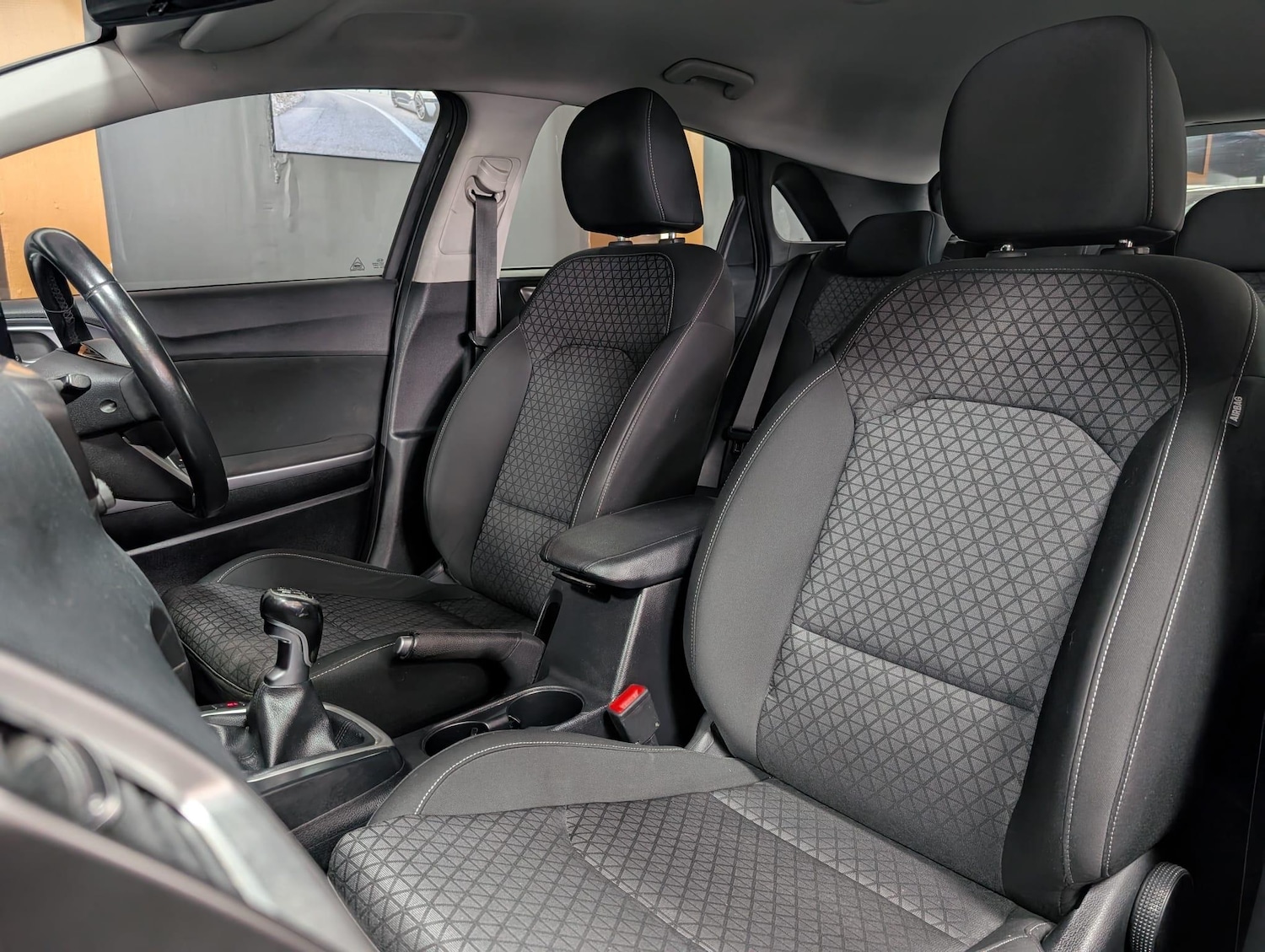 Used Kia Ceed 2018 for sale - 76976724: Photo 30