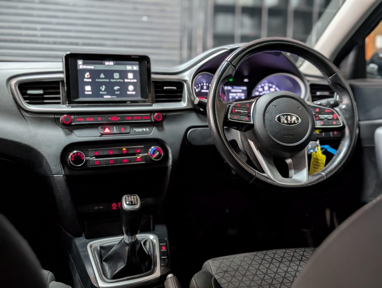 Used Kia Ceed 2018 for sale - 76976724: Photo 9