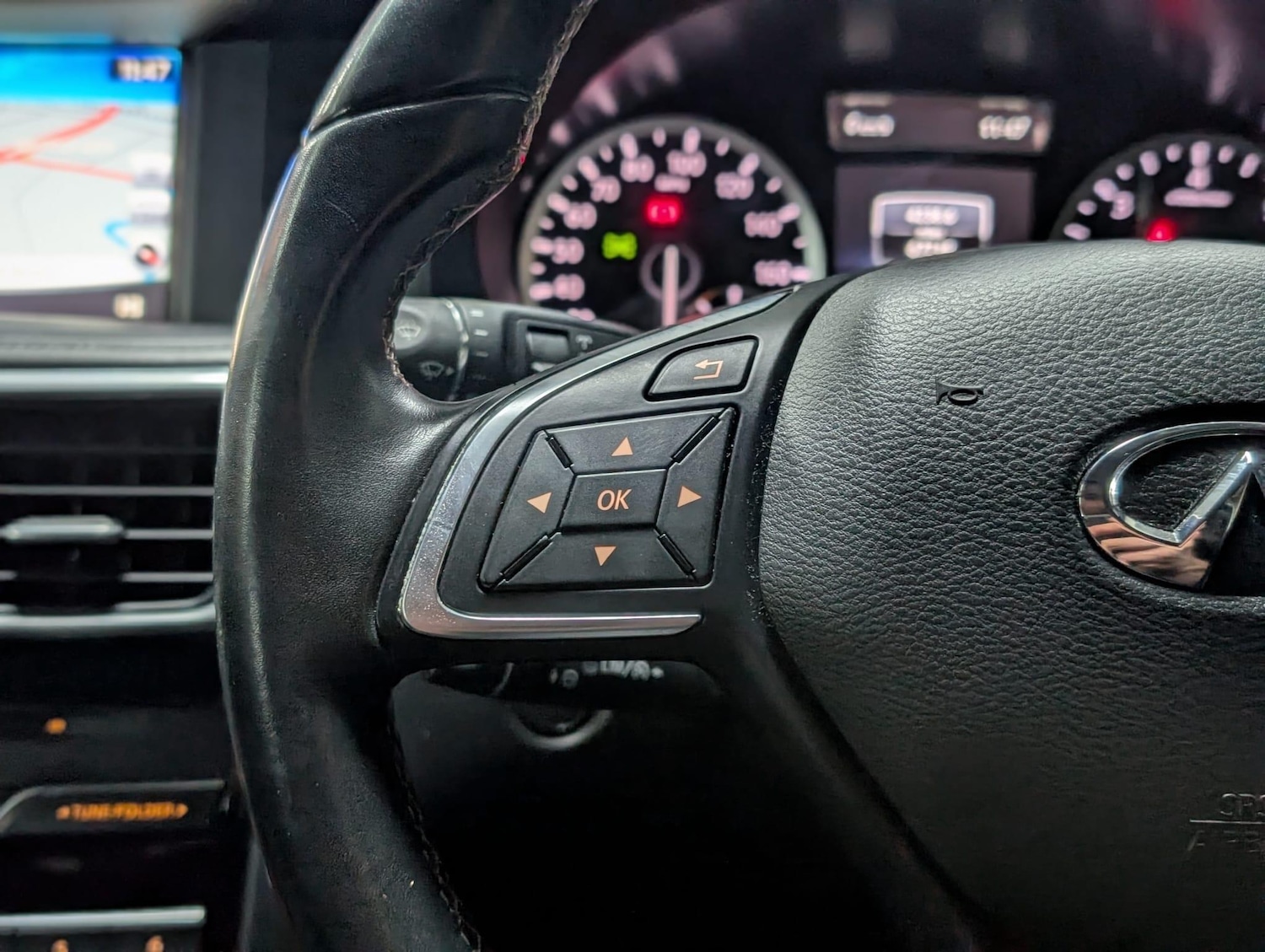 Used Infiniti Q30 2017 for sale - 77278733: Photo 12