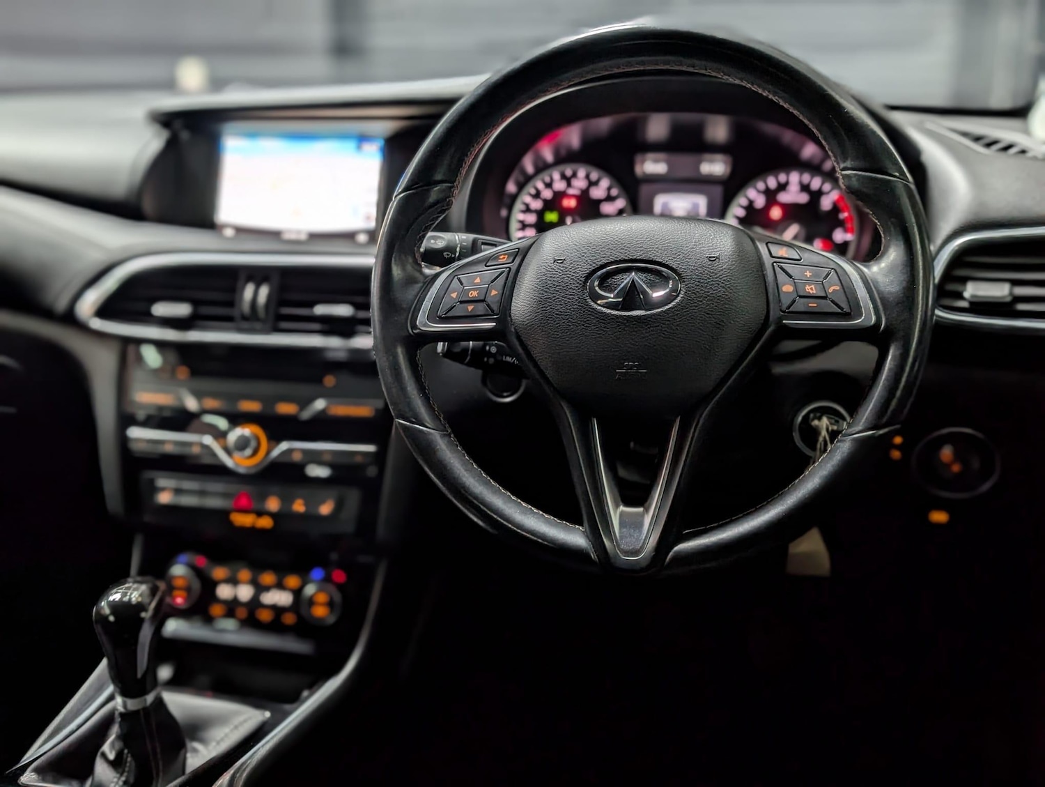 Used Infiniti Q30 2017 for sale - 77278733: Photo 24