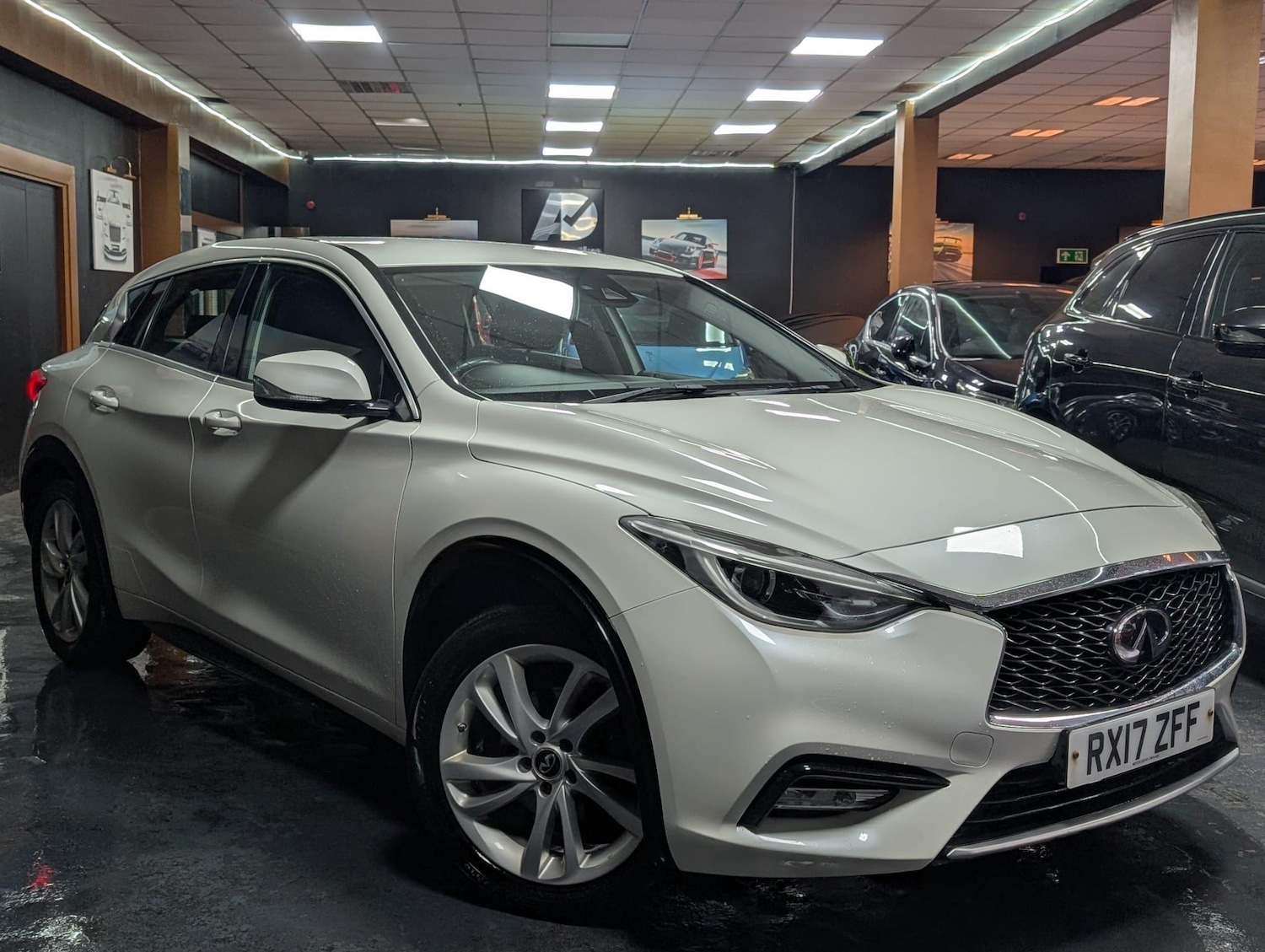 Used Infiniti Q30 2017 for sale - 77278733: Photo 5