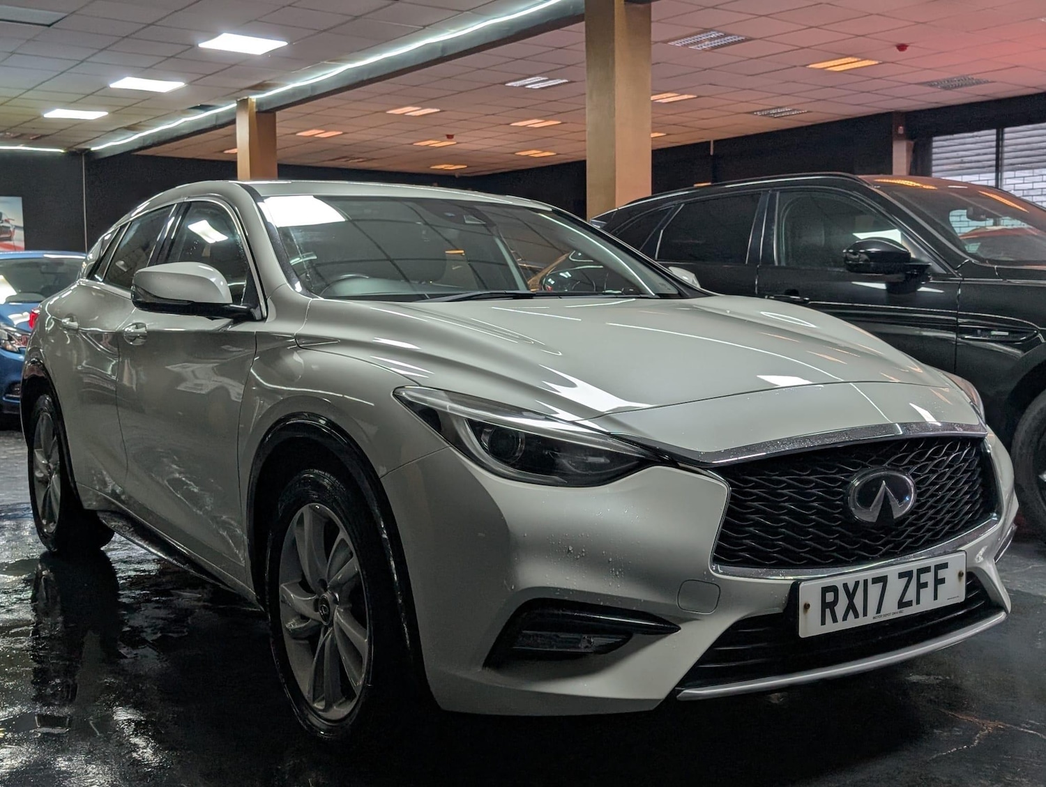 Used Infiniti Q30 2017 for sale - 77278733: Photo 6