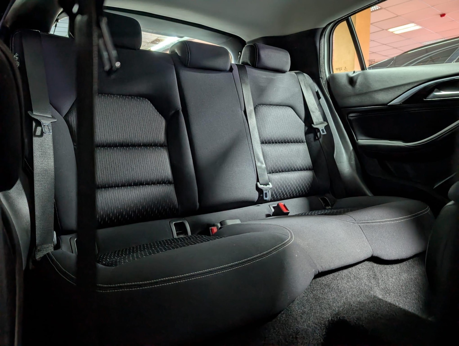 Used Infiniti Q30 2017 for sale - 77278733: Photo 9