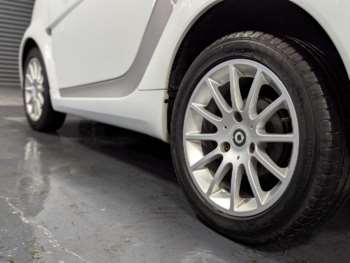 Used smart fortwo 2011 for sale - 73478382: Photo