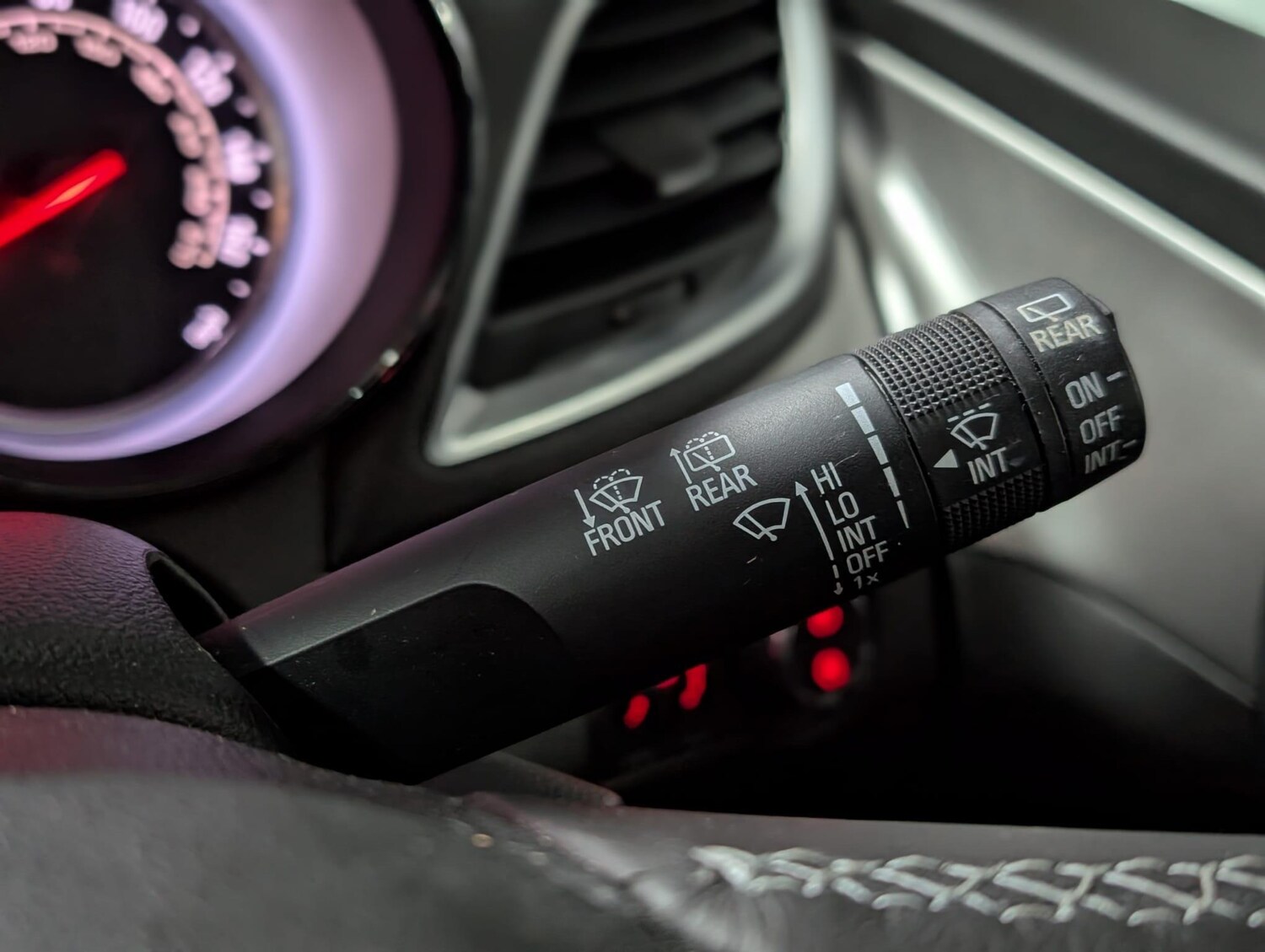 Used Vauxhall Mokka 2015 for sale - 77376201: Photo 17