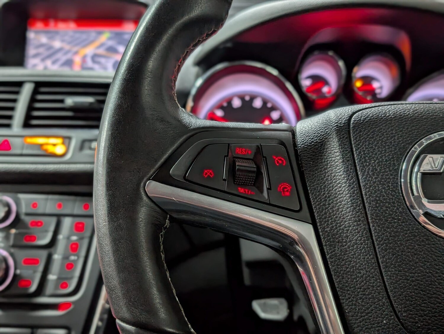 Used Vauxhall Mokka 2015 for sale - 77376201: Photo 18