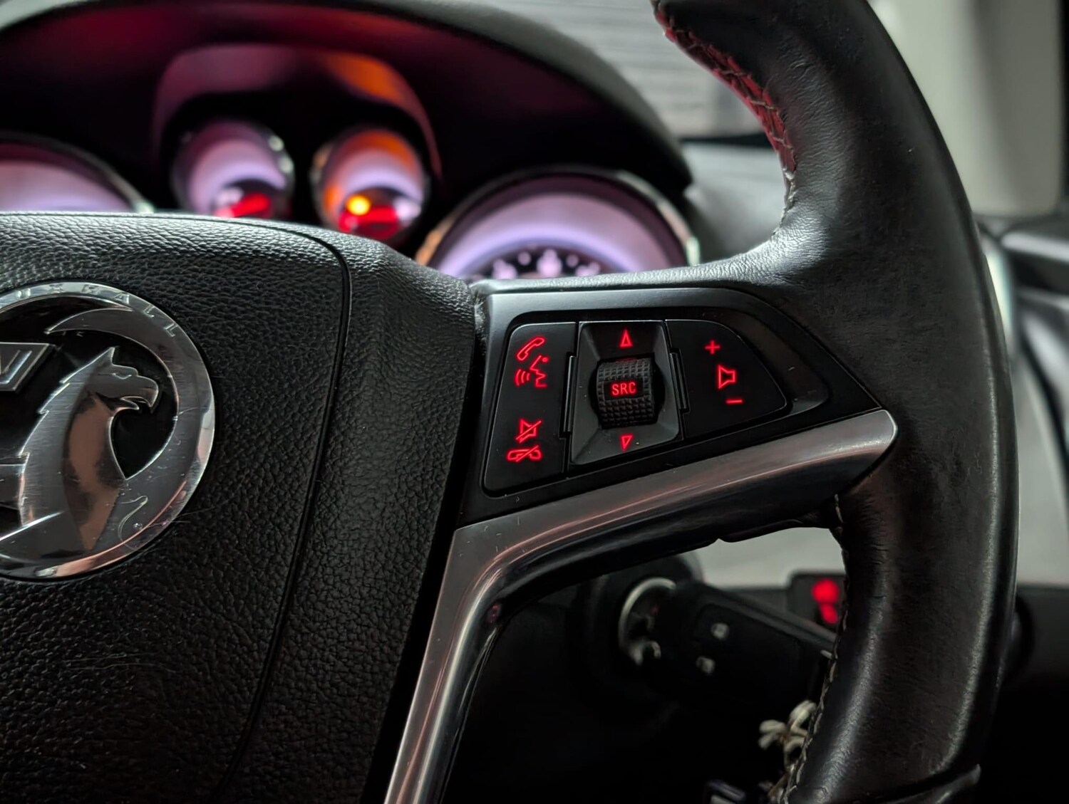 Used Vauxhall Mokka 2015 for sale - 77376201: Photo 32