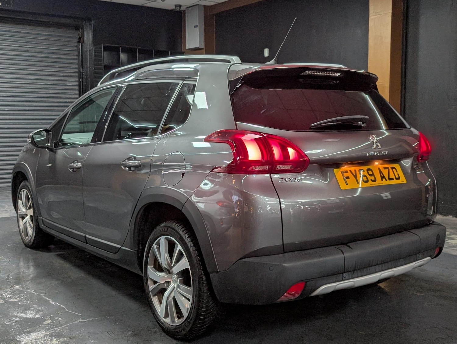Used Peugeot 2008 for sale - 76659059: Photo 3
