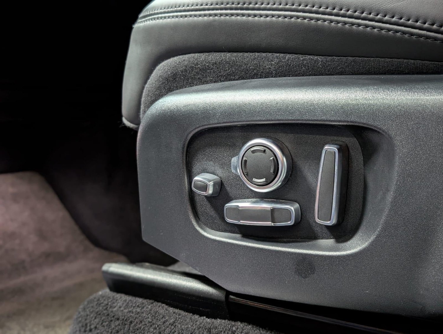 Used Land Rover Range Rover Sport 2019 for sale - 76513279: Photo 35