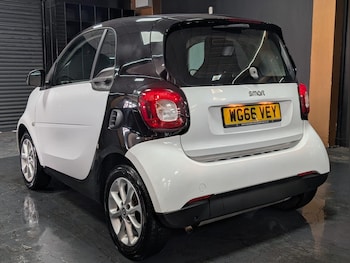 Used smart fortwo 2016 for sale - 75414448: Photo