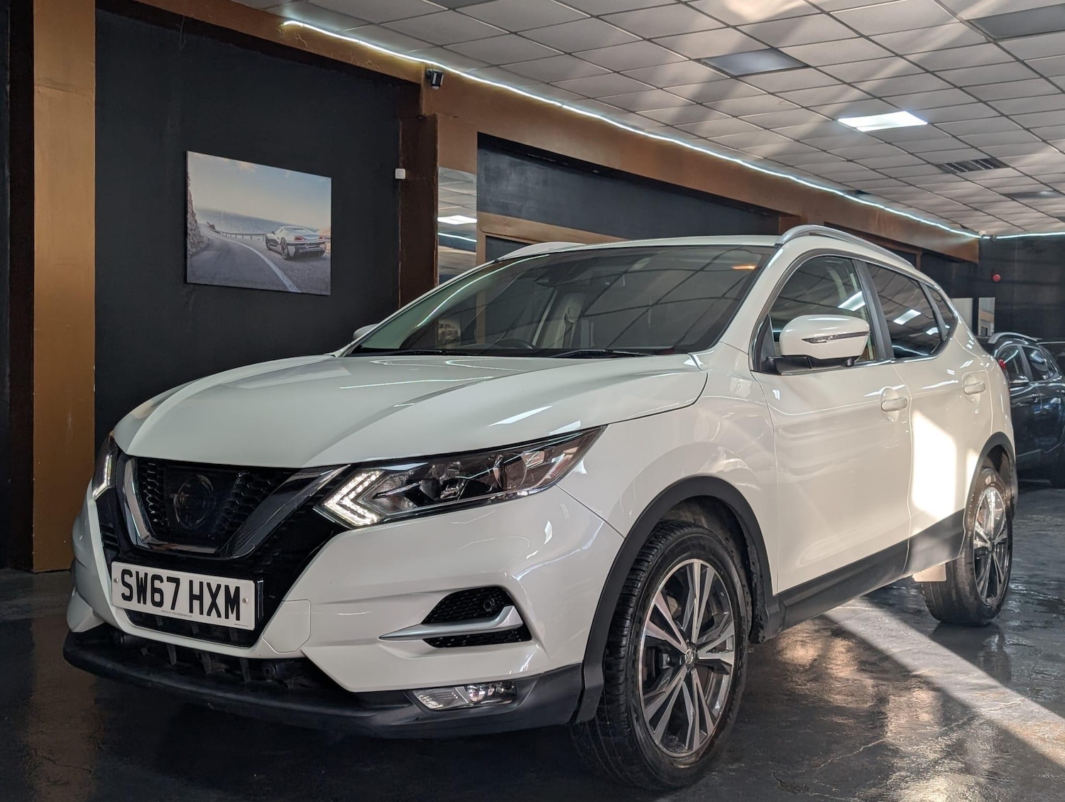 Used Nissan Qashqai 2017 for sale - 76898238: Photo 2